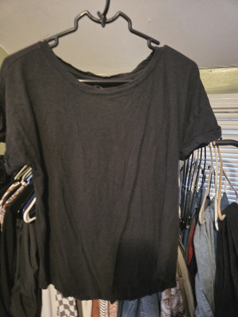 Maurices Black Short Sleeve Crewneck Tee